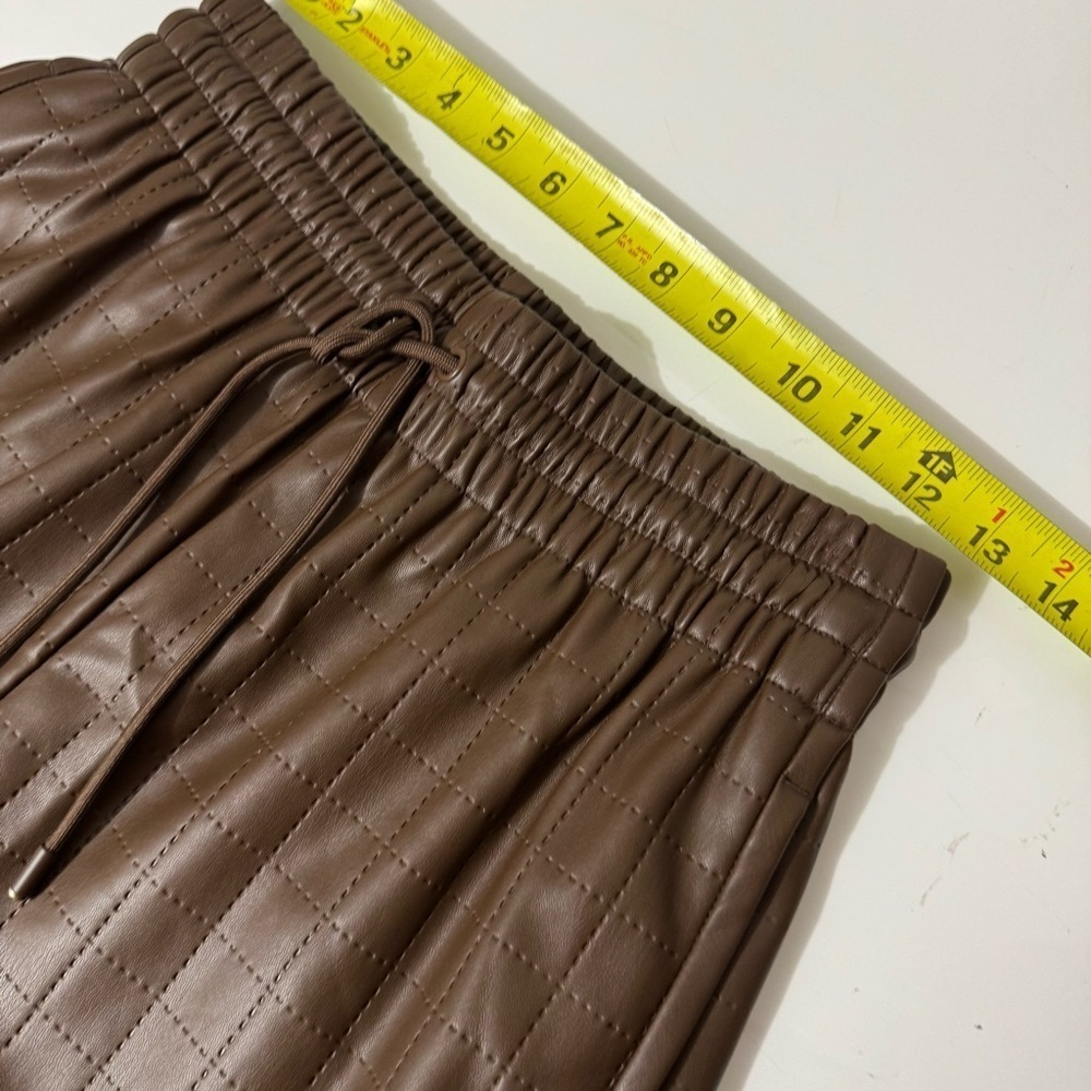 Chocolate Brown Quilted vegan leather normcore scandi minimalist 
Women Shorts - Picture 3 of 6